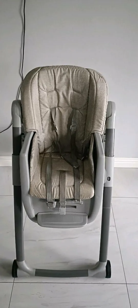 Joie Multiply 6-in-1 Highchair - Image 3