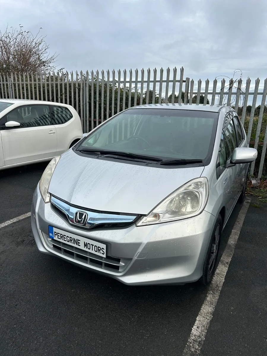 Honda Fit Leather spec - Image 3