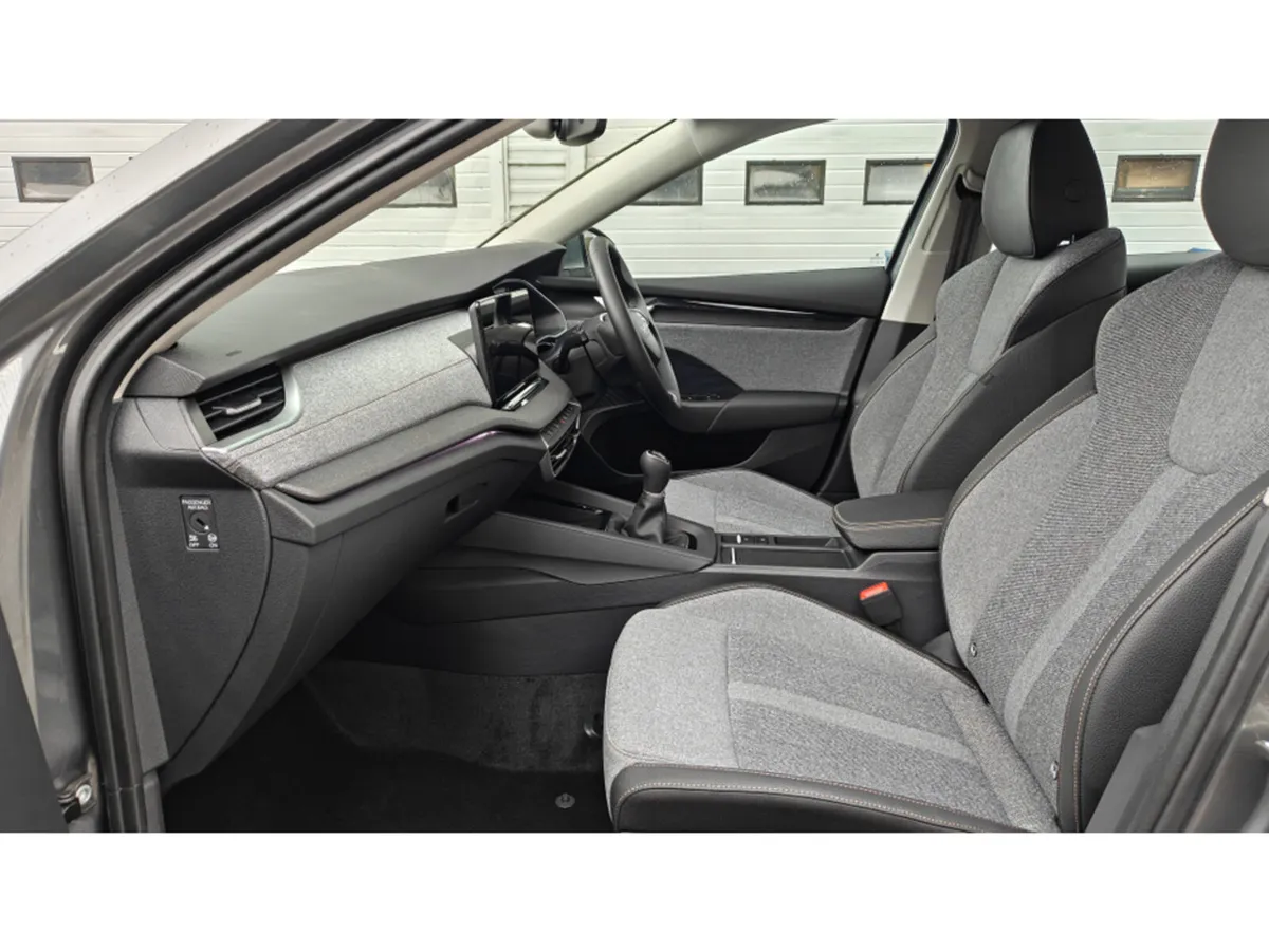 Skoda Octavia SE 2.0TDI 115BHP-SUNSET-LERNA ALLOYS - Image 4