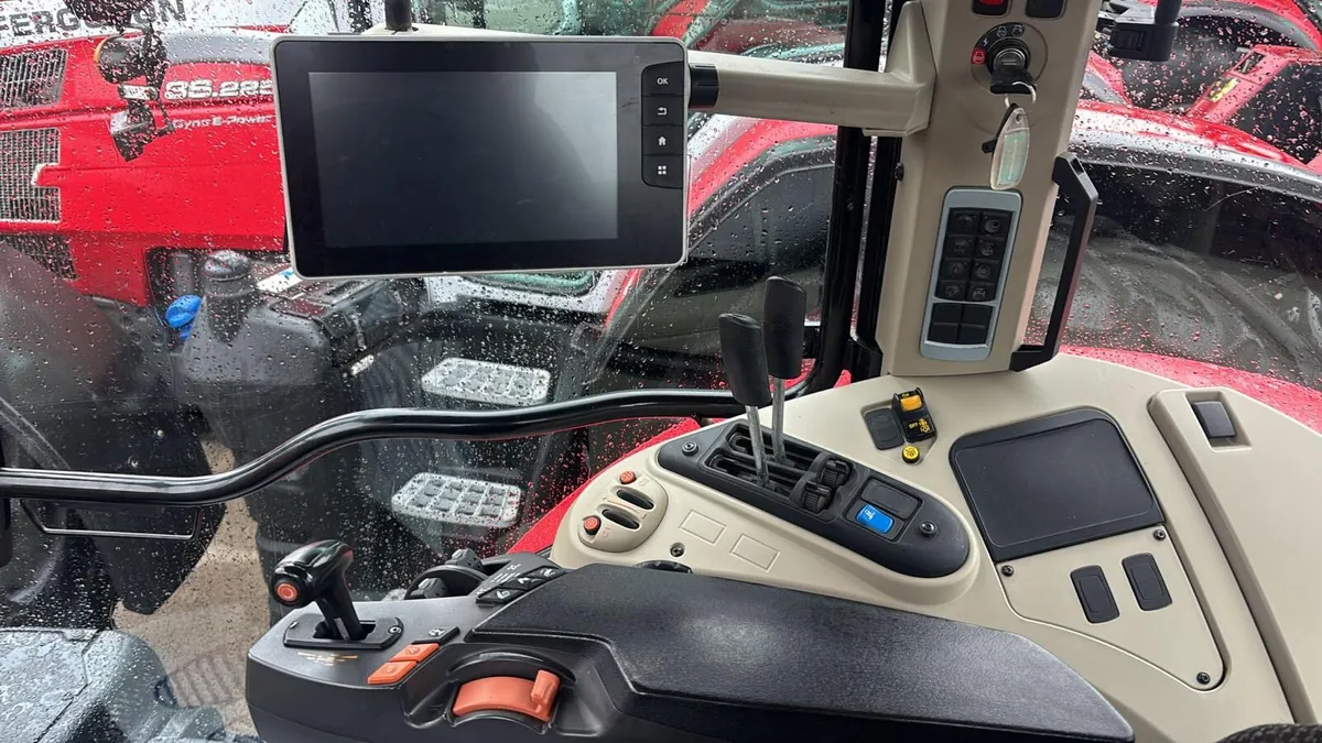 2020 Massey Ferguson 7618 - Image 3