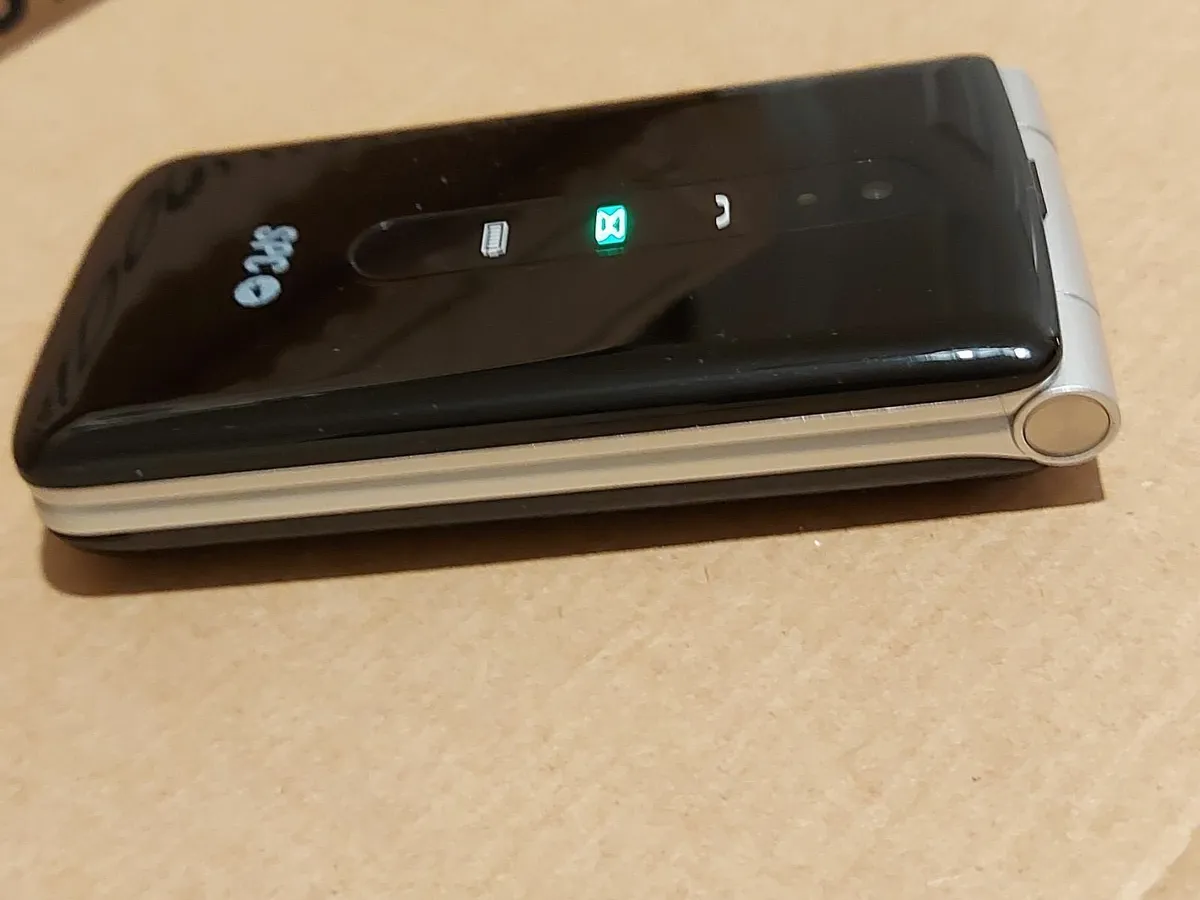 SPC Mobile Flip Phone Model Prince 4GSKU 2321N - Image 3