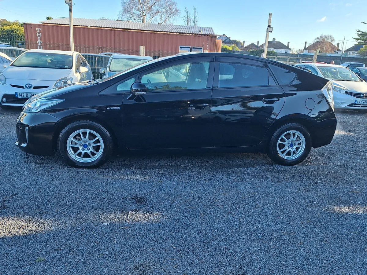 Toyota Prius 2012 | hybrid Self charging - Image 4