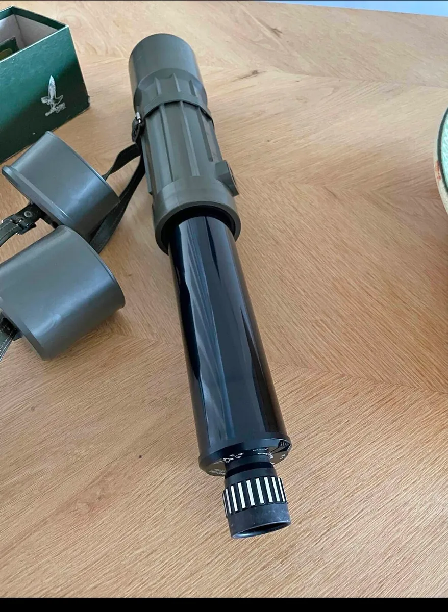 Swarovski Optik draw Tube spotting scope 30 x 75