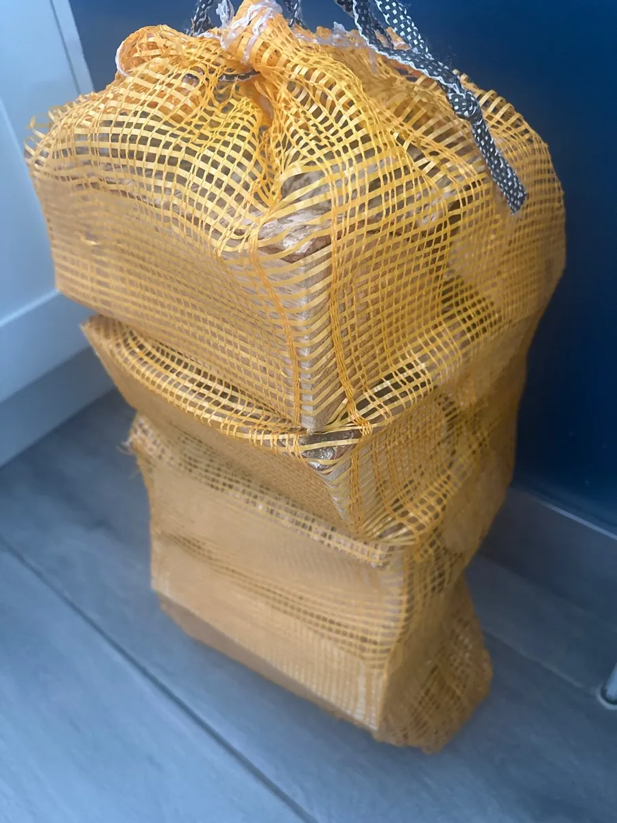 Kiln dried Logs (Net Bags) - Image 1
