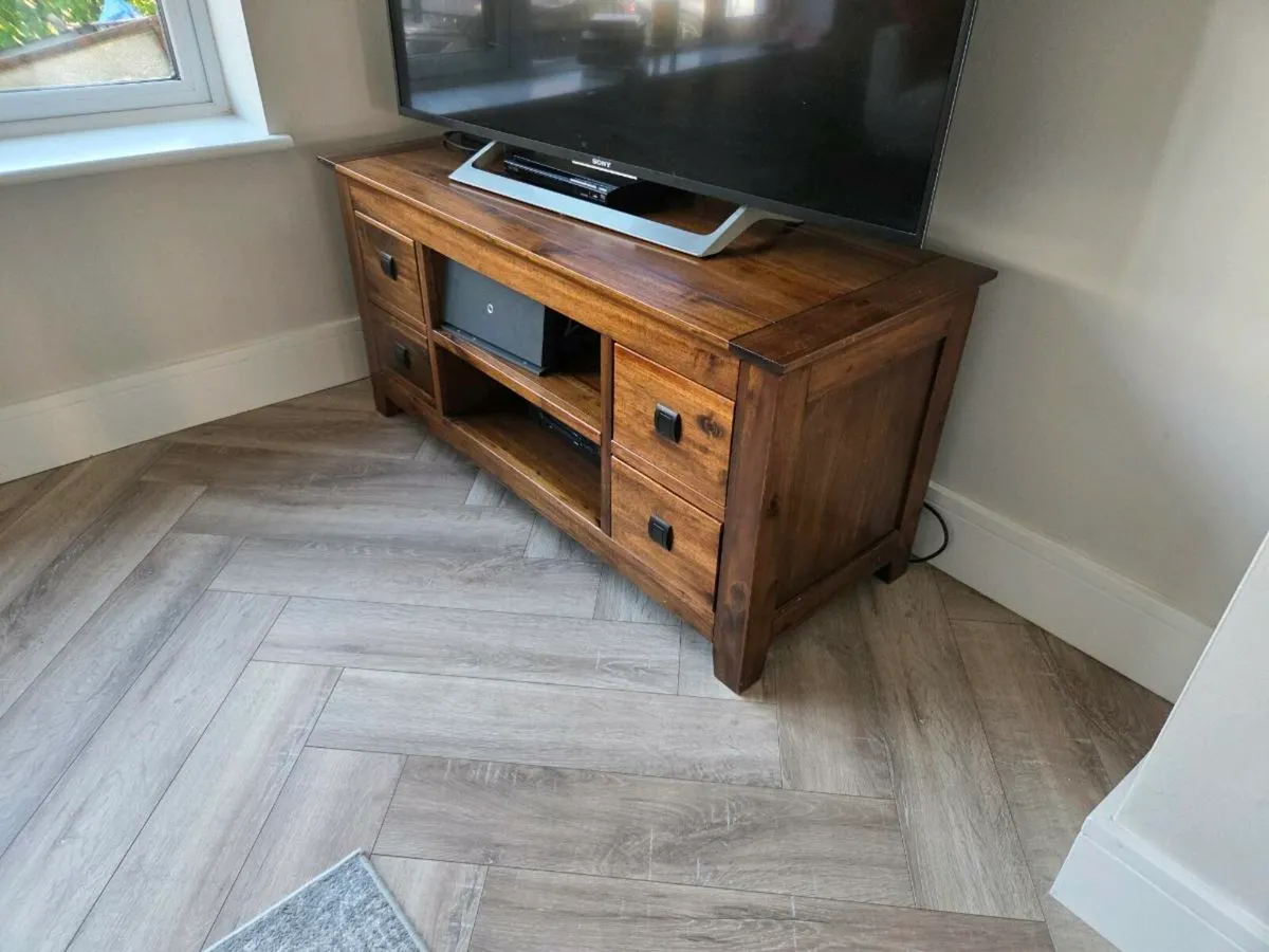 TV unit - Image 2