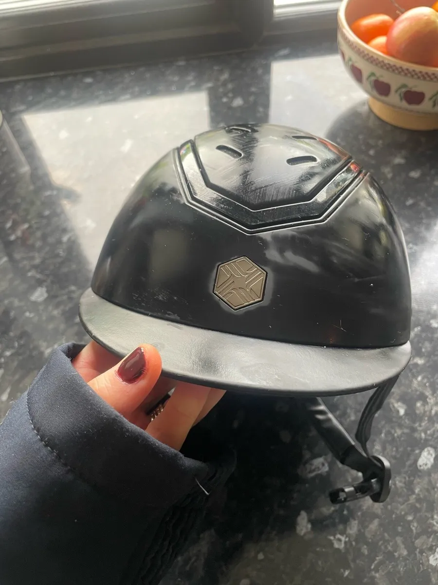 Charles Owen KYLO Horse Riding helmet for kids - Image 1