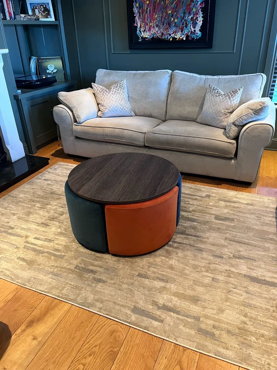 Coffee Table with integrated luxury stools - Image 2