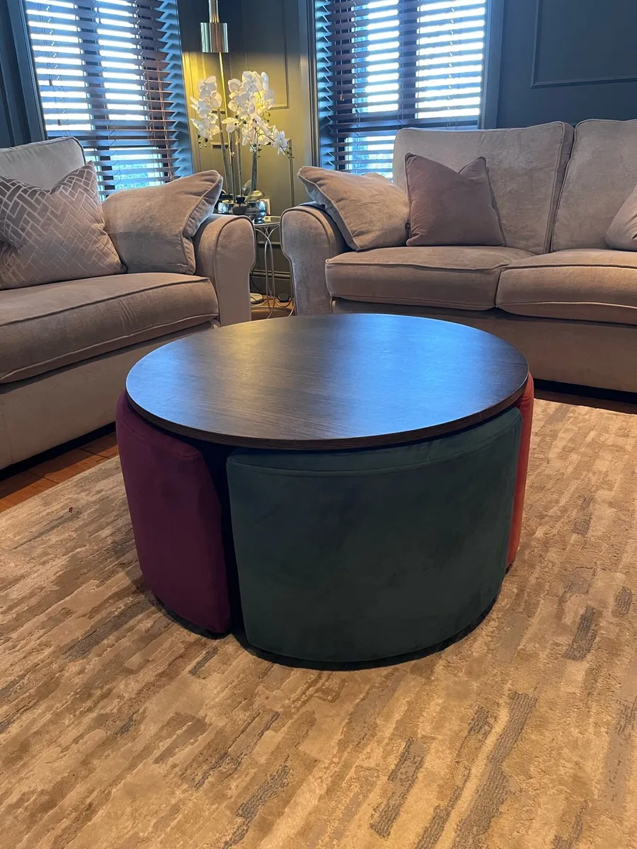 Coffee Table with integrated luxury stools - Image 3