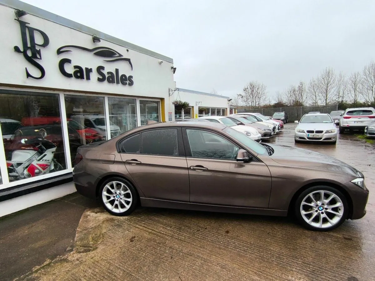 BMW 3-Series 320D EFFICIENTDYNAMICS - Image 4