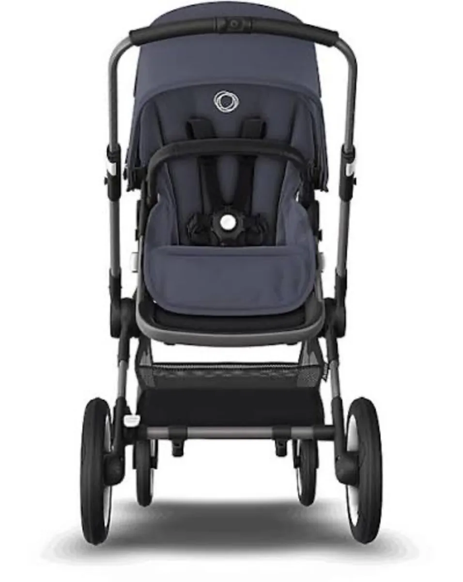 Bugaboo Fox 3 with foot muff - Image 3