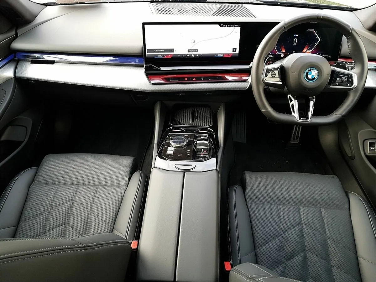 BMW 5-Series 530e M Sport Pro Touring - Image 4