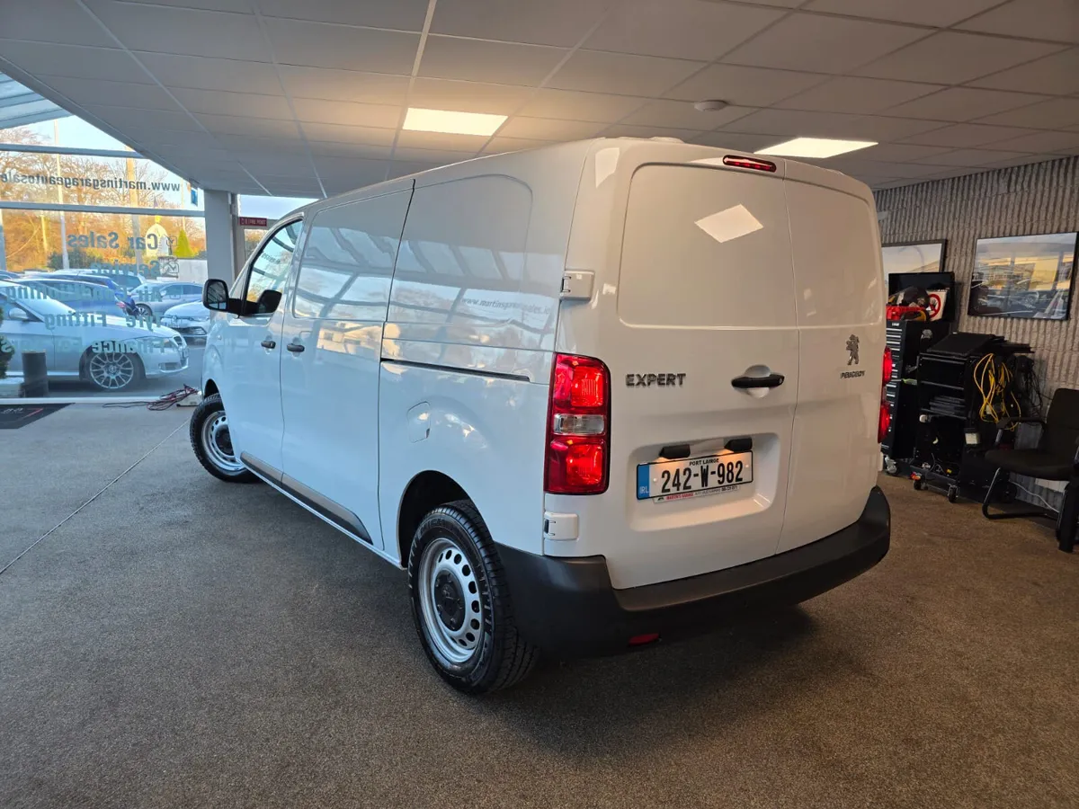 Peugeot Expert Professional 1.5 HD 2024 - Image 4