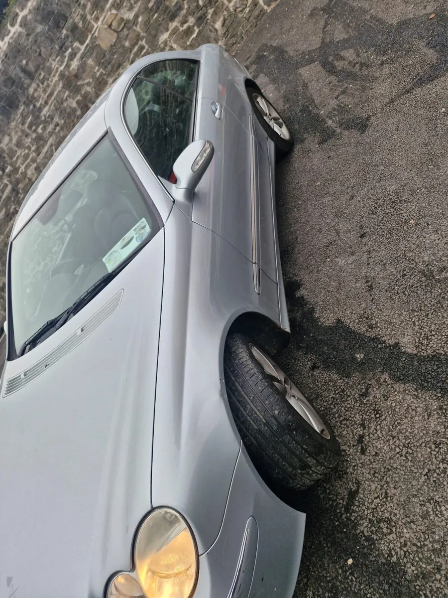 Mercedes-Benz CLK 2006 - Image 2
