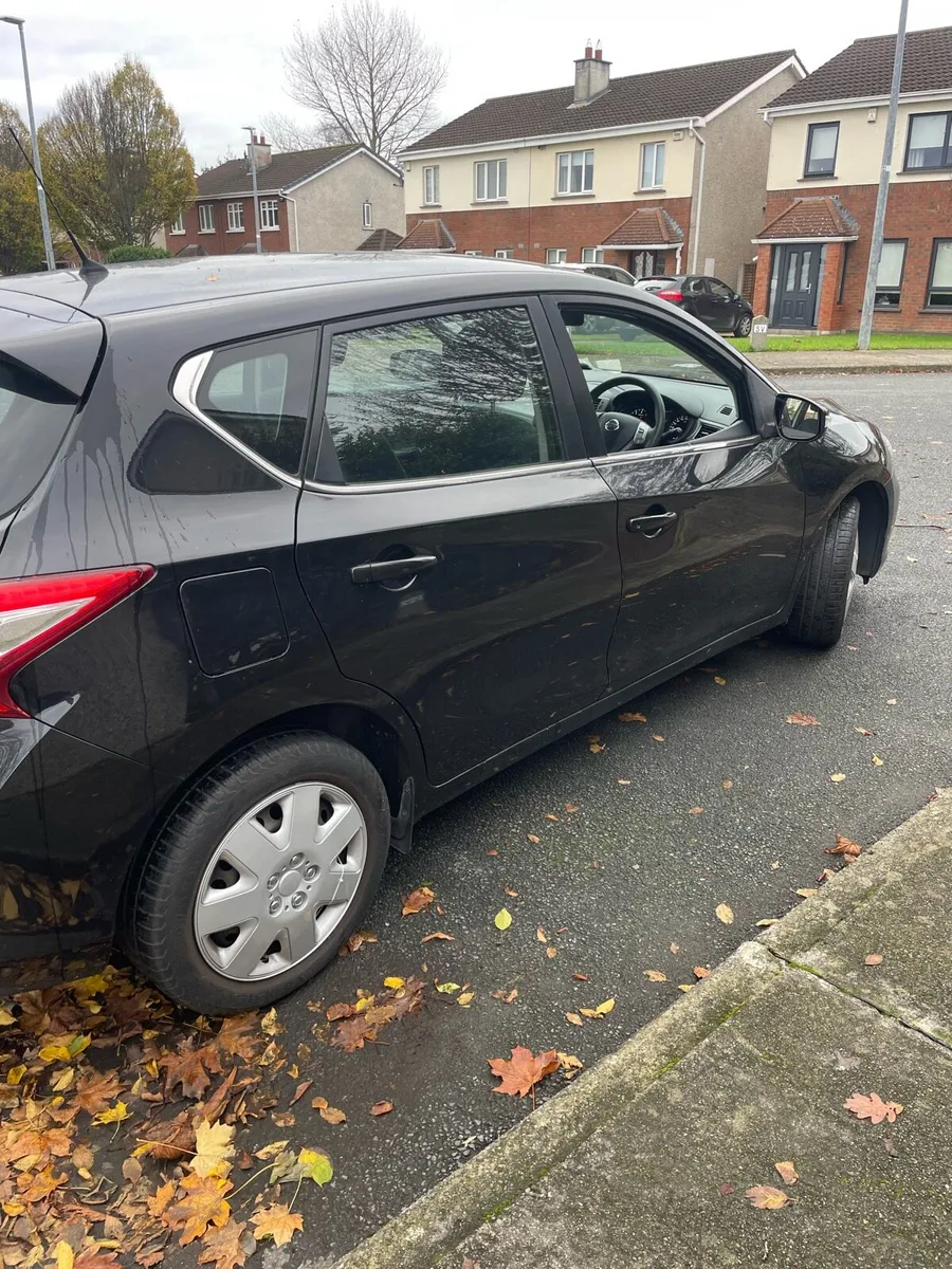 Car Sale- (Price negotiable) - Image 3