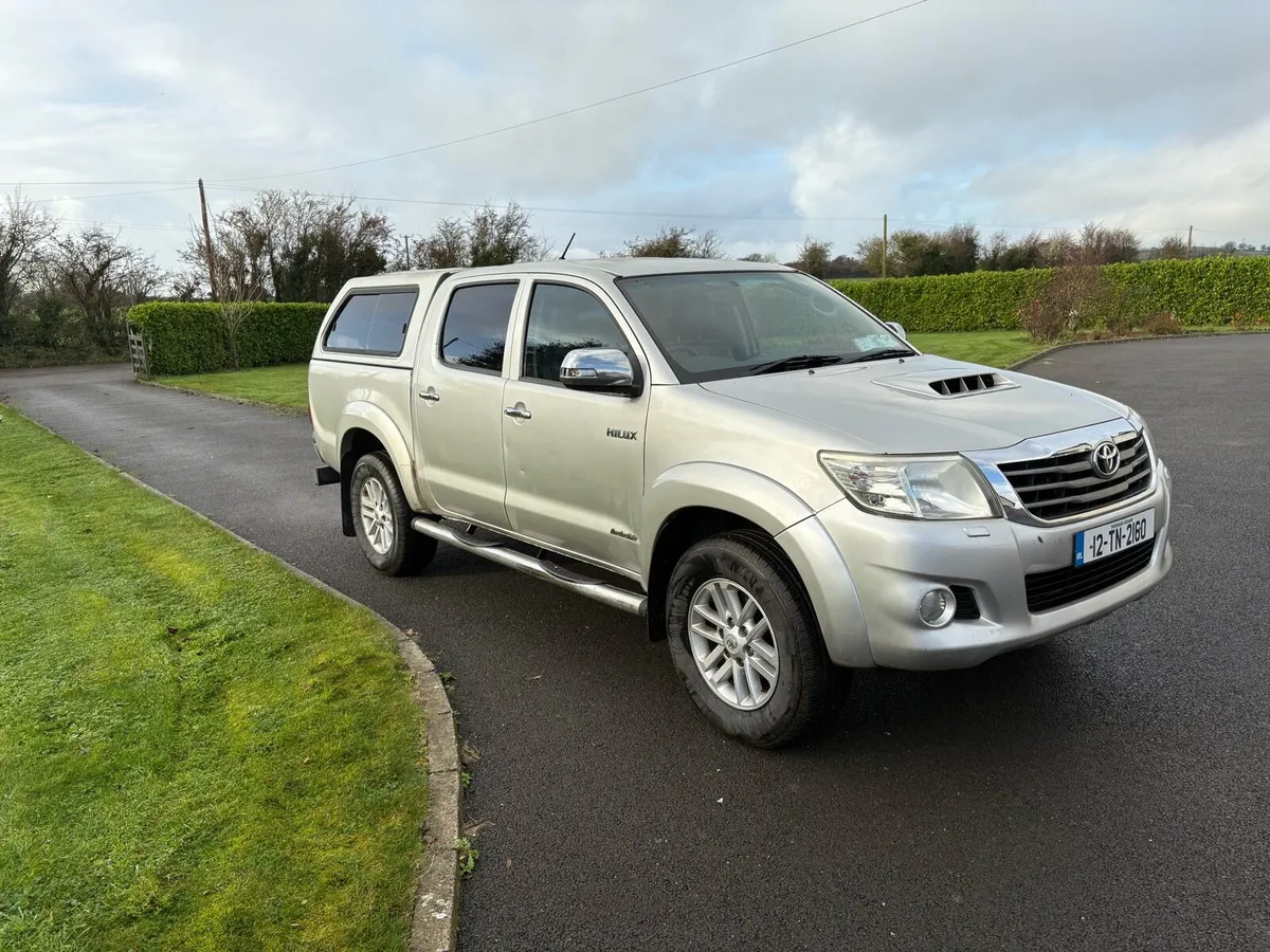 Toyota Hilux - Image 4