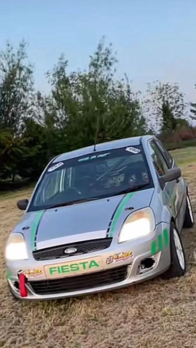 Ford Fiesta 2005 RSA rally car - Image 1