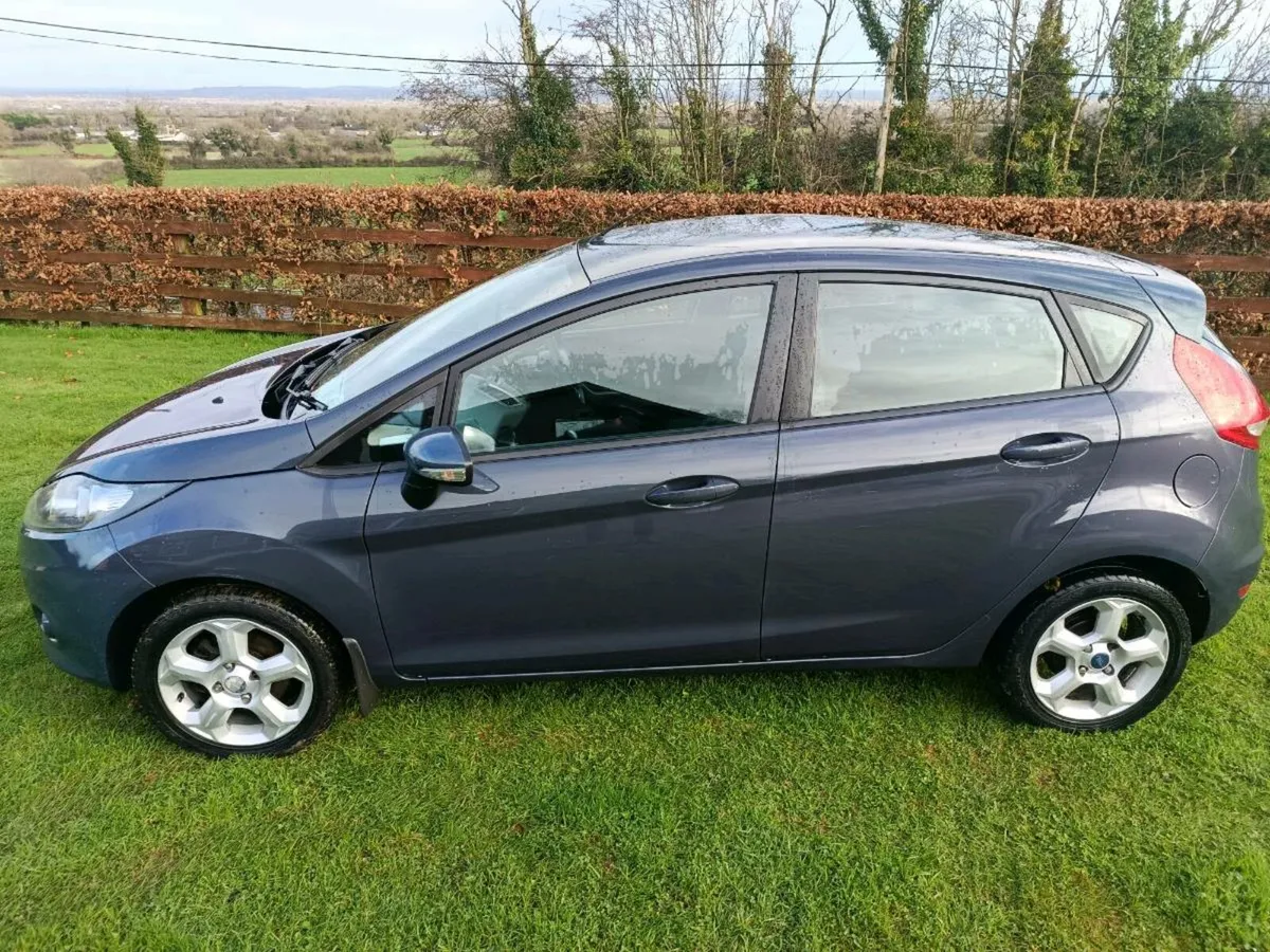 Ford fiesta 2011.Nct 10/26 Tax 5/26 - Image 3