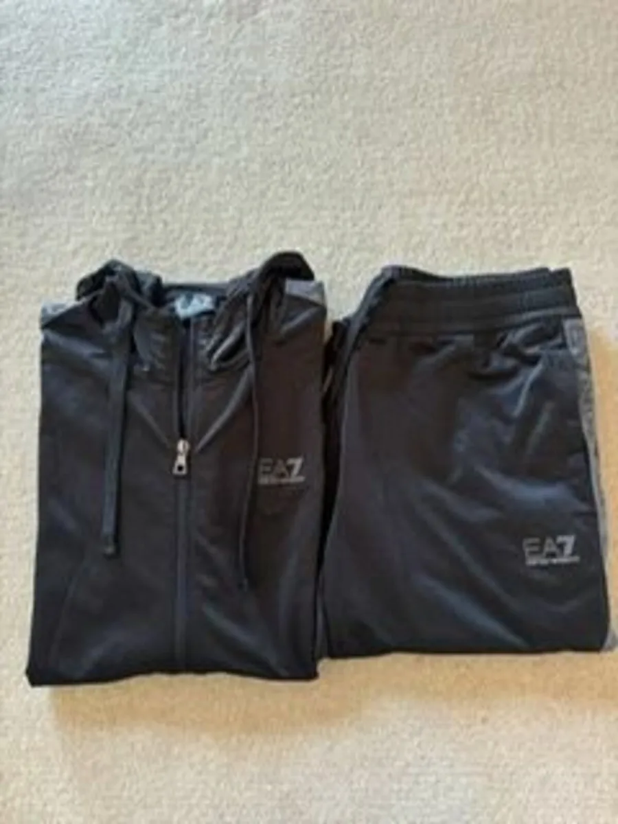 Armani Men's Tracksuit - Large - Image 1