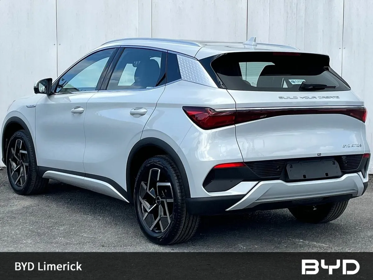 BYD ATTO 3 "261 Delivery" BYD Atto 3, Design (60kW - Image 3