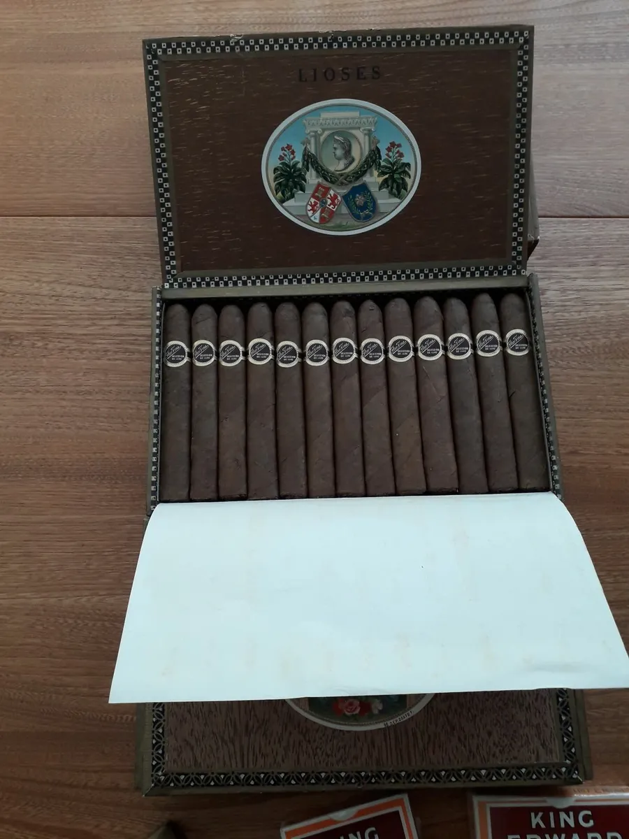 4 Boxes Of Old Cigars + 2 Small Packets - Image 4