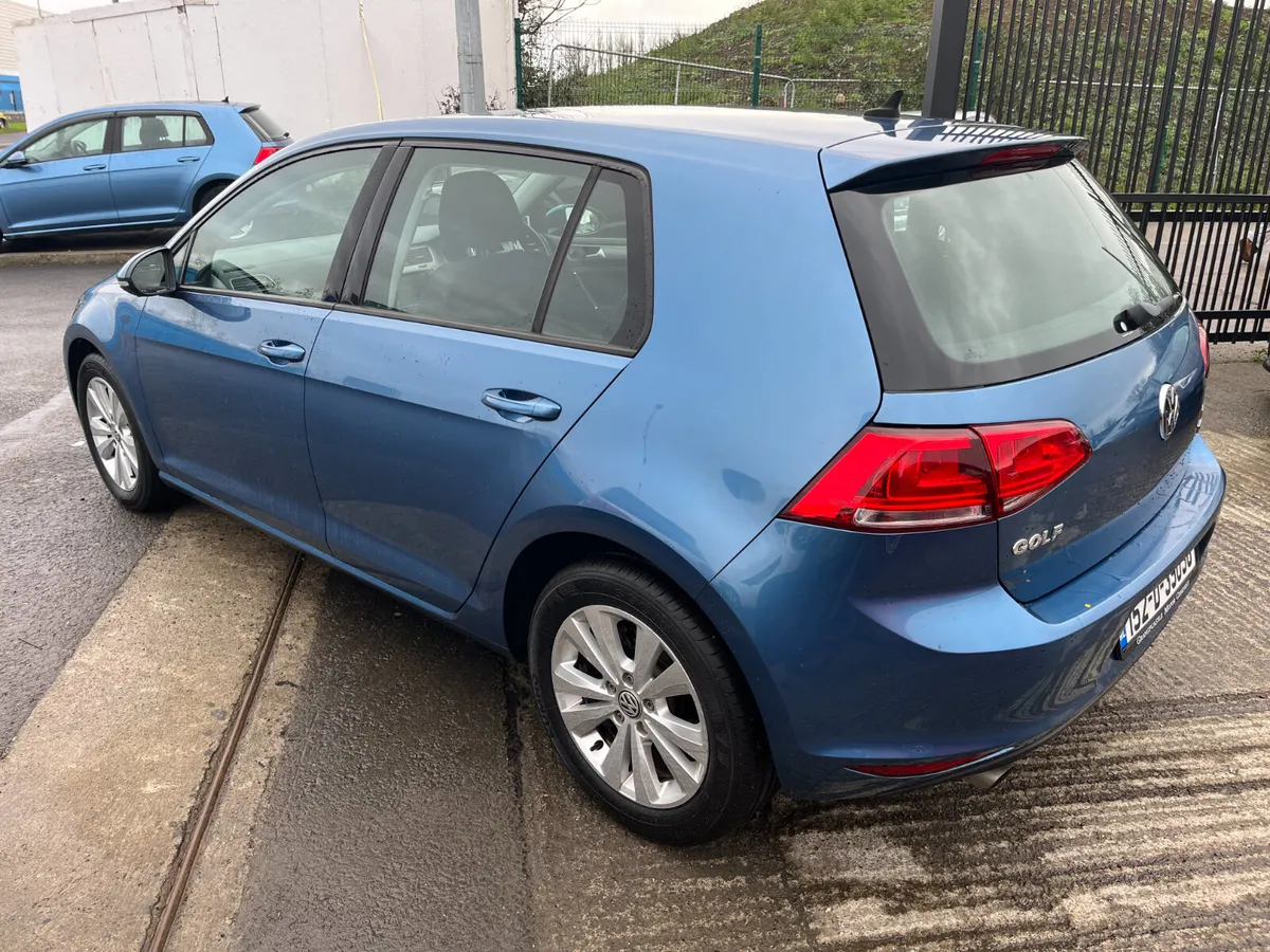VOLKSWAGEN GOLF 2015, 1.2 TSI AUTO VERY LOW KMS - Image 4