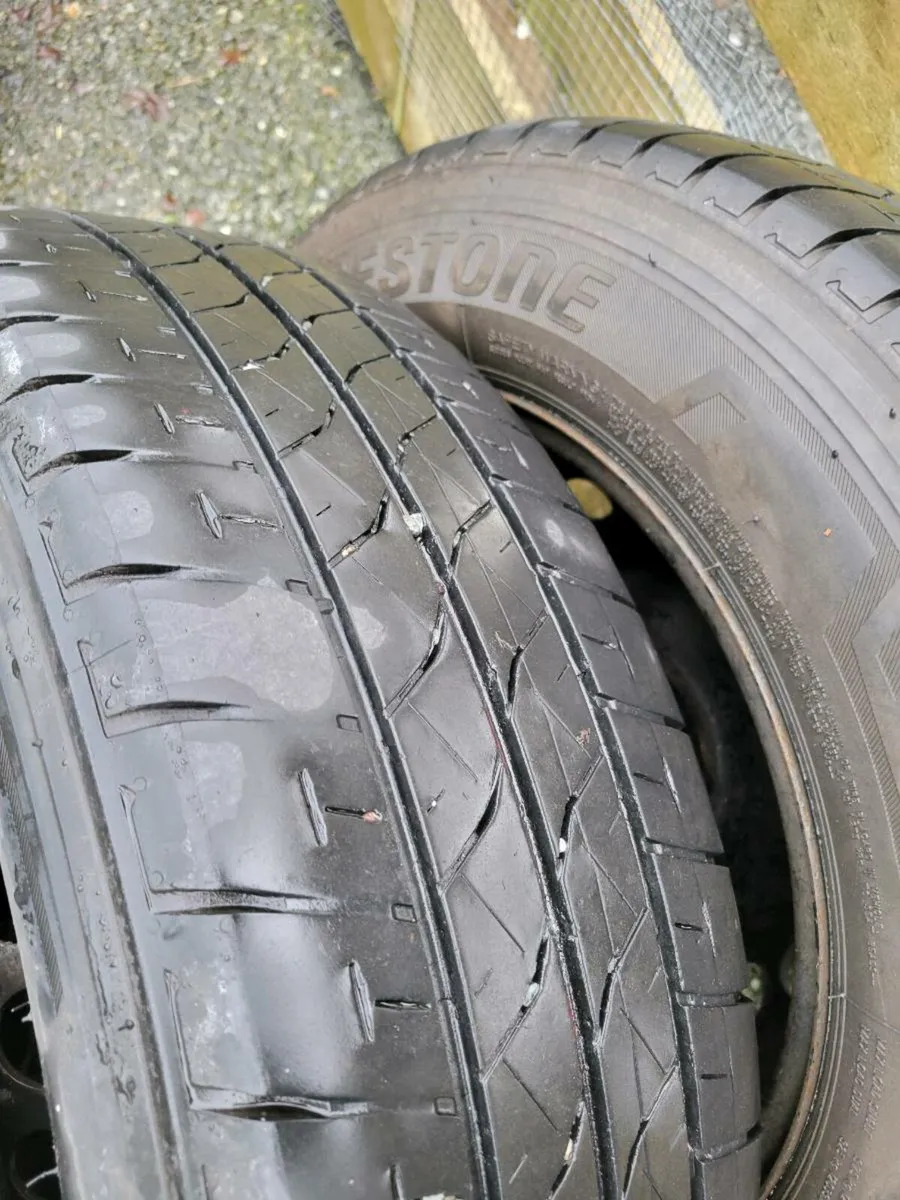 VW Transporter wheels,hubs & tyres - Image 4