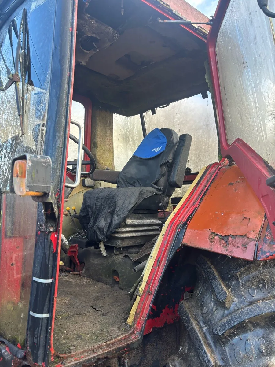 Case international 1056xl - Image 4