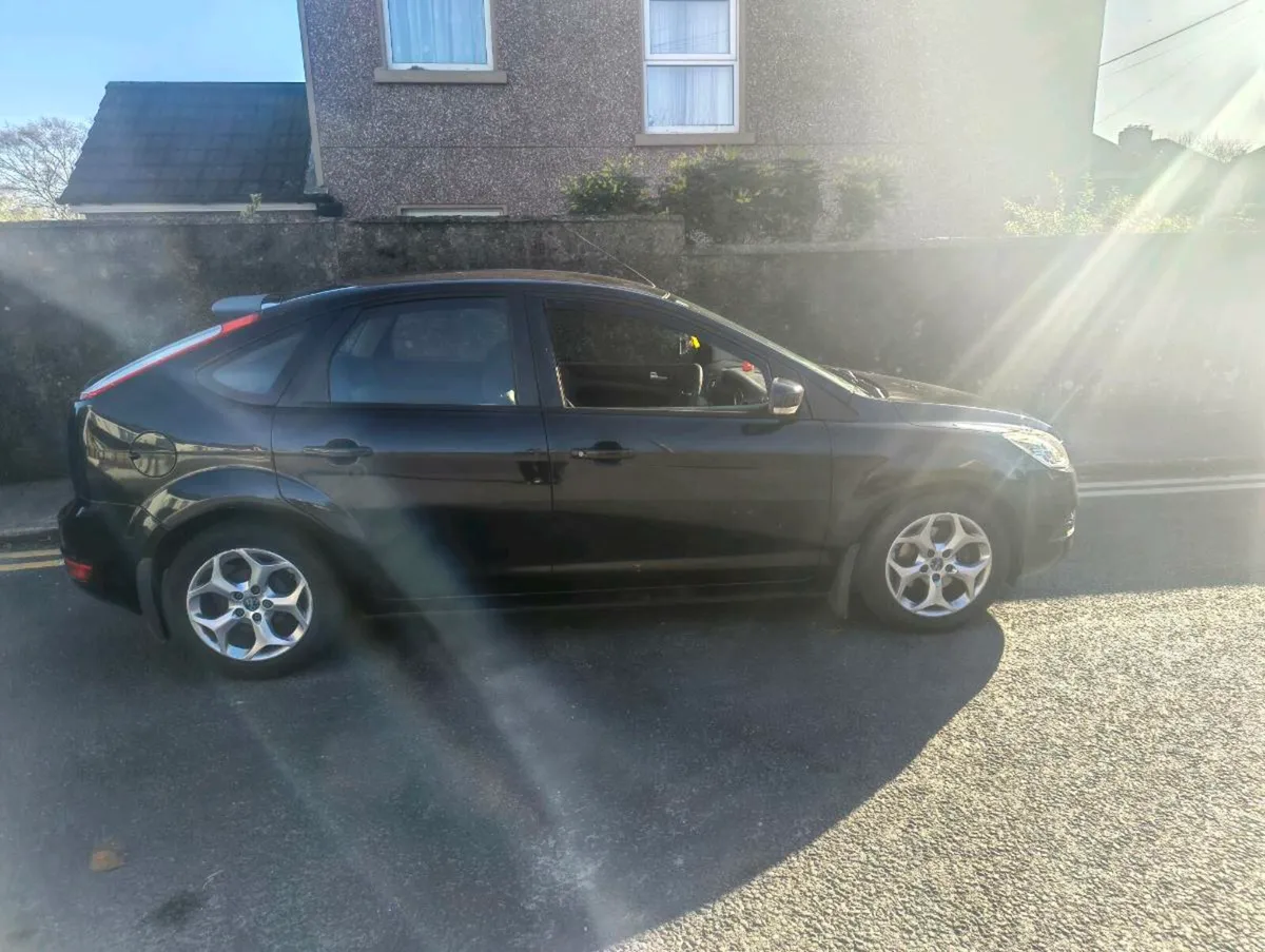 Ford Focus - Image 1