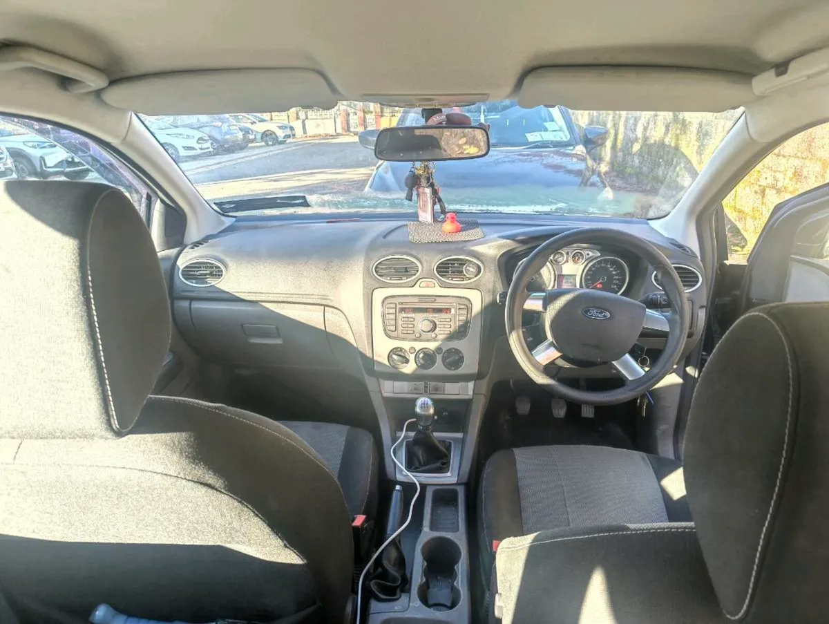 Ford Focus - Image 4