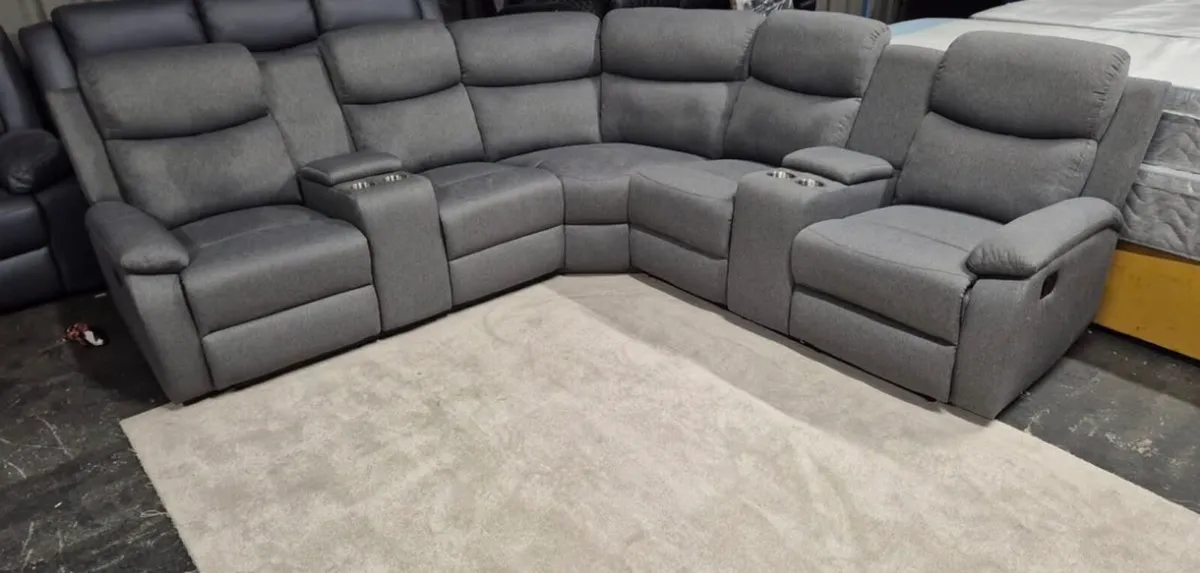 Brand new Windsor fabric corner - Image 4