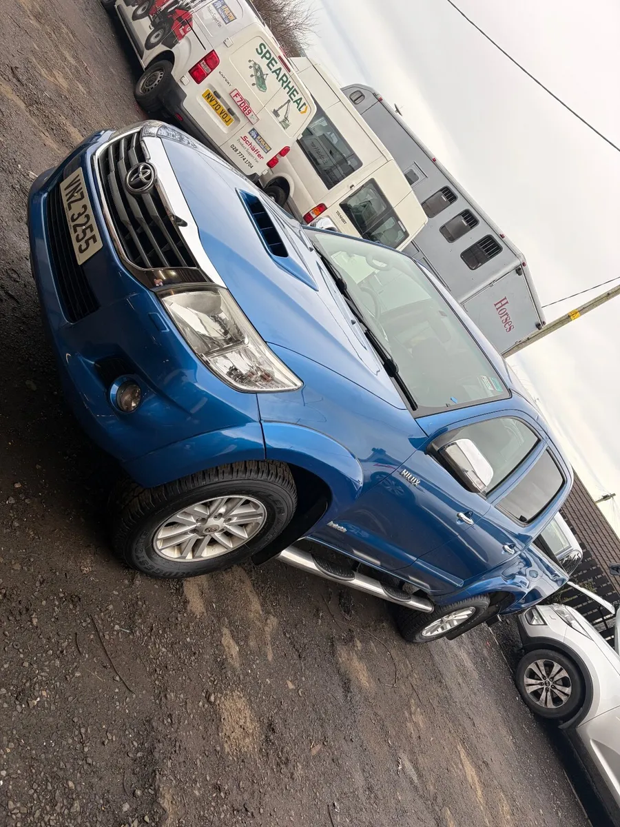 Toyota Hilux 2015 BRAND NEW CHASSIS - Image 3