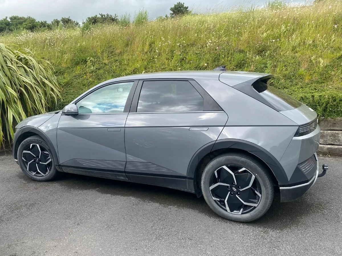 Hyundai IONIQ 5 2022 - Image 2