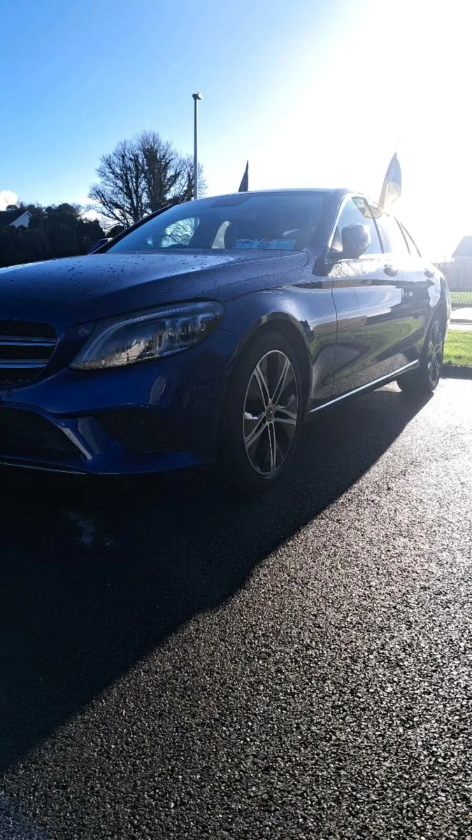 Mercedes benz C220 automatic High Spec - Image 2