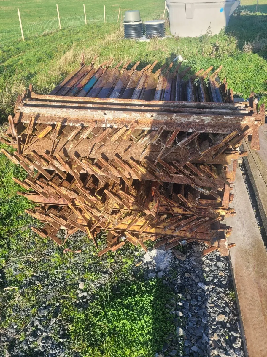 Scaffolding - Image 1