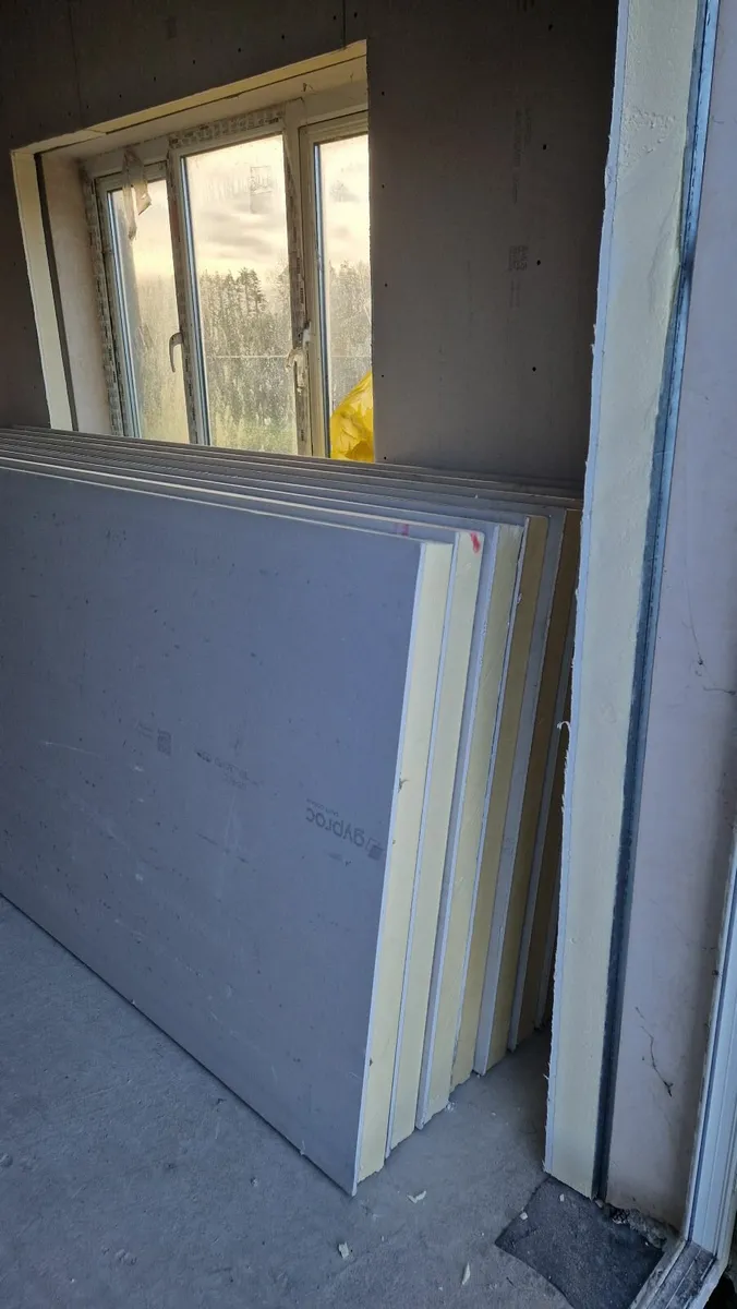 92.5mm 9ft Gyproc Insulation Plaster Board (slabs) - Image 1