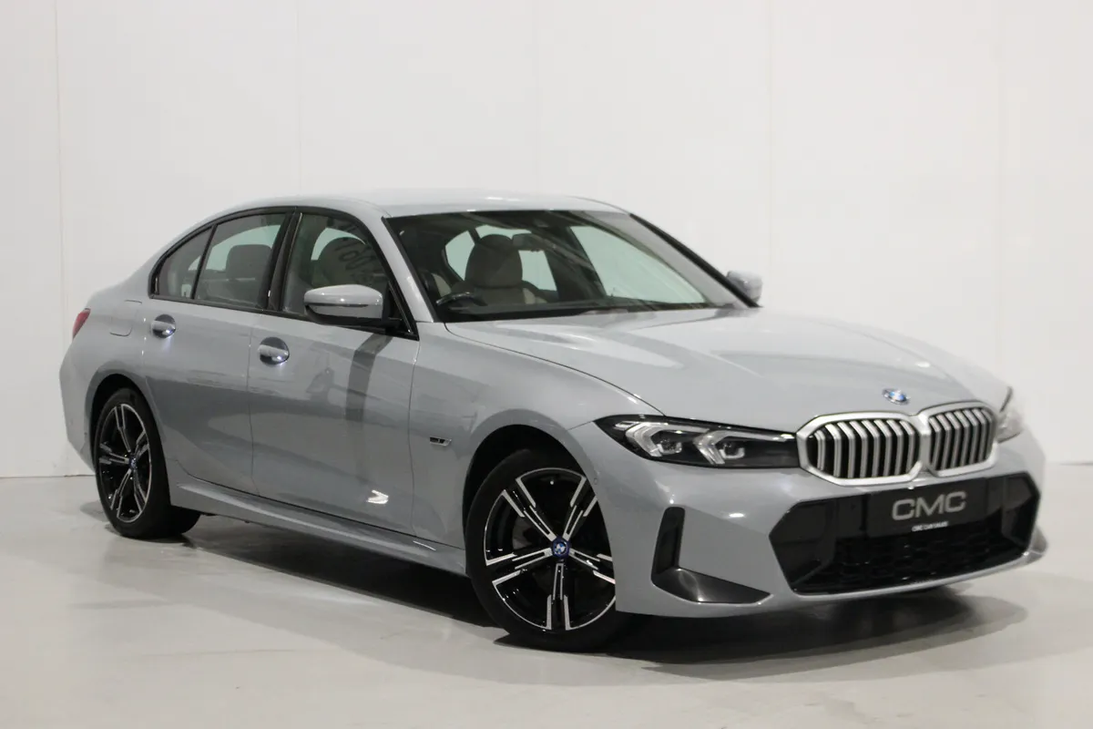 222 BMW 3-Series 330E M SPORT (new shape) - Image 1