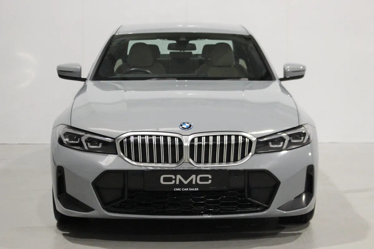 222 BMW 3-Series 330E M SPORT (new shape) - Image 2