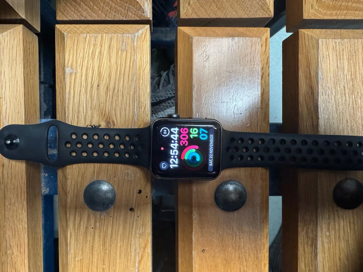 Apple Watch Series 3 - Image 1