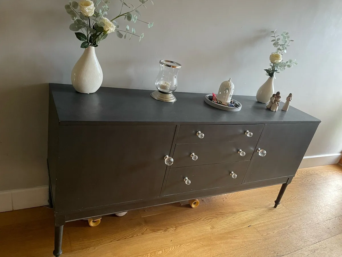 Hall table - Image 1