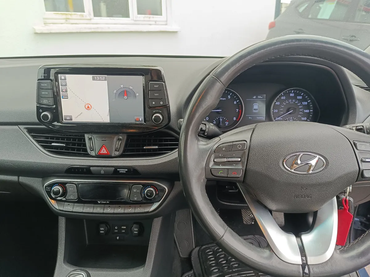 Hyundai i30 2017 ONLY 79K Miles - Image 3