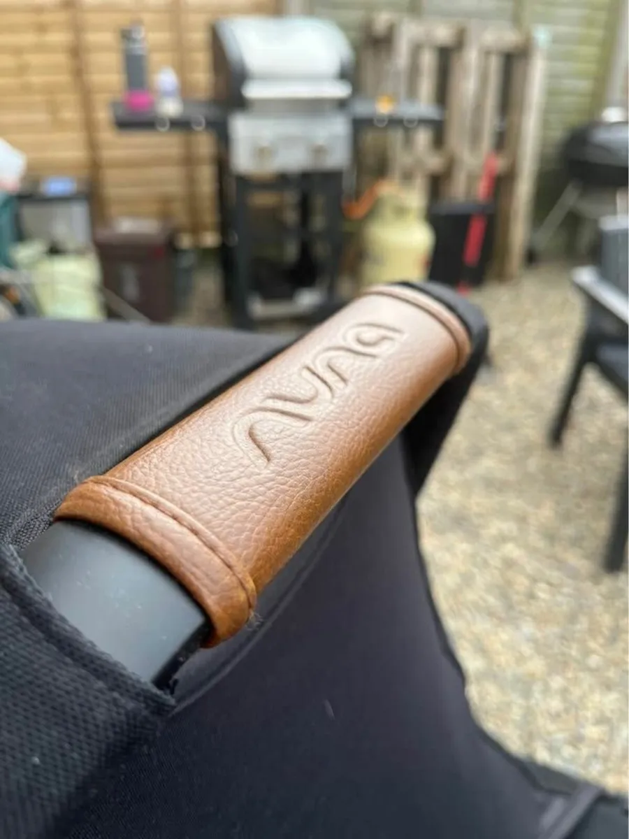 Nuna Mixx Next buggy system with seat AND carrycot - Image 4