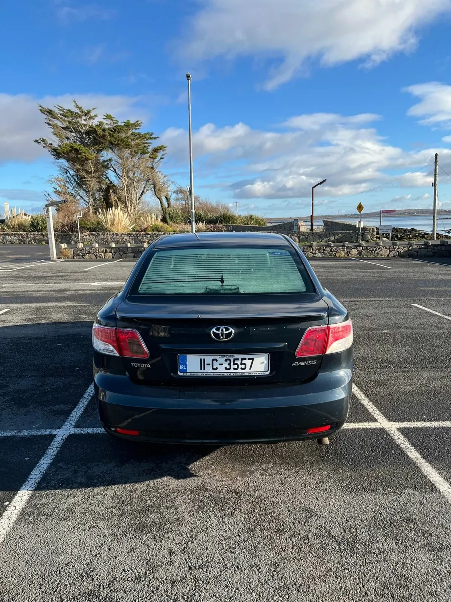 Toyota Avensis 2011 2L Diesel - Image 4