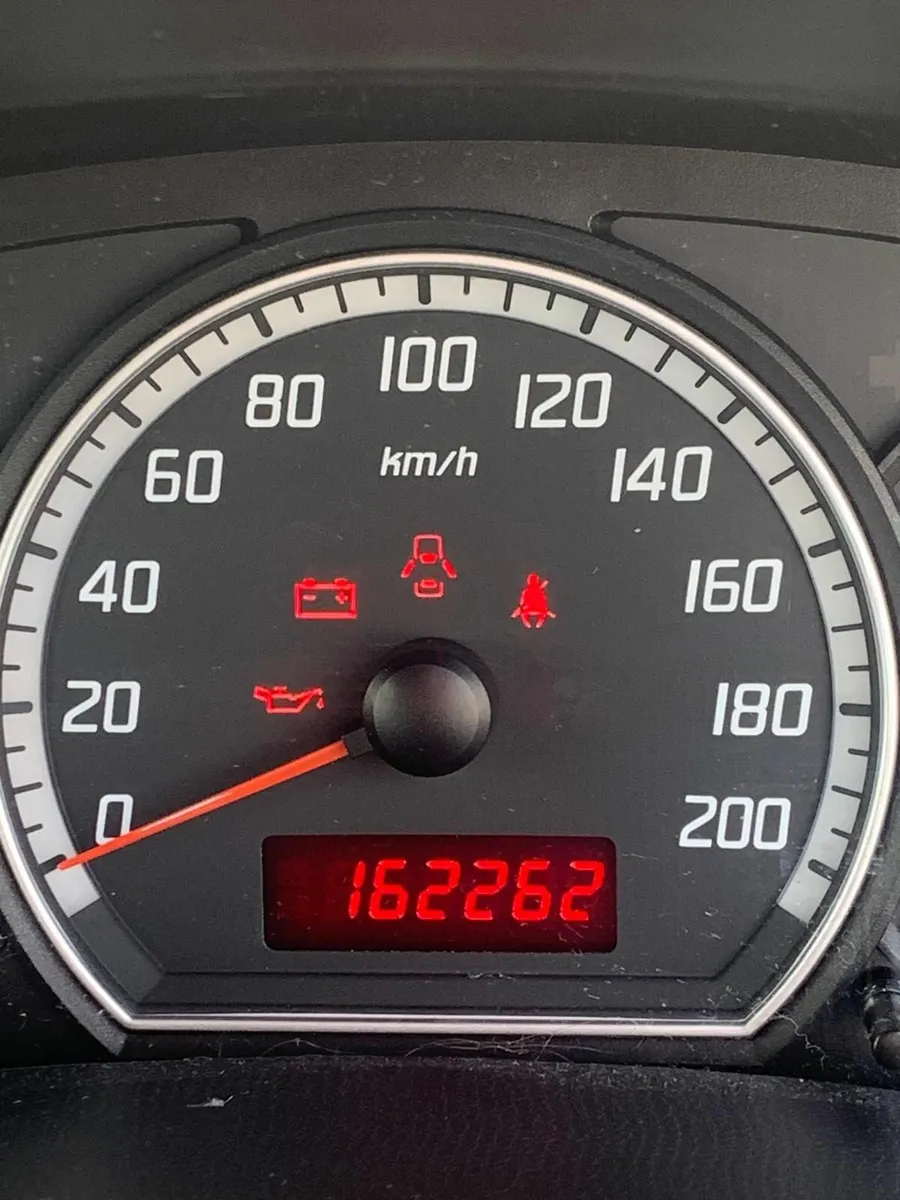 Suzuki Swift 2006 - Image 2