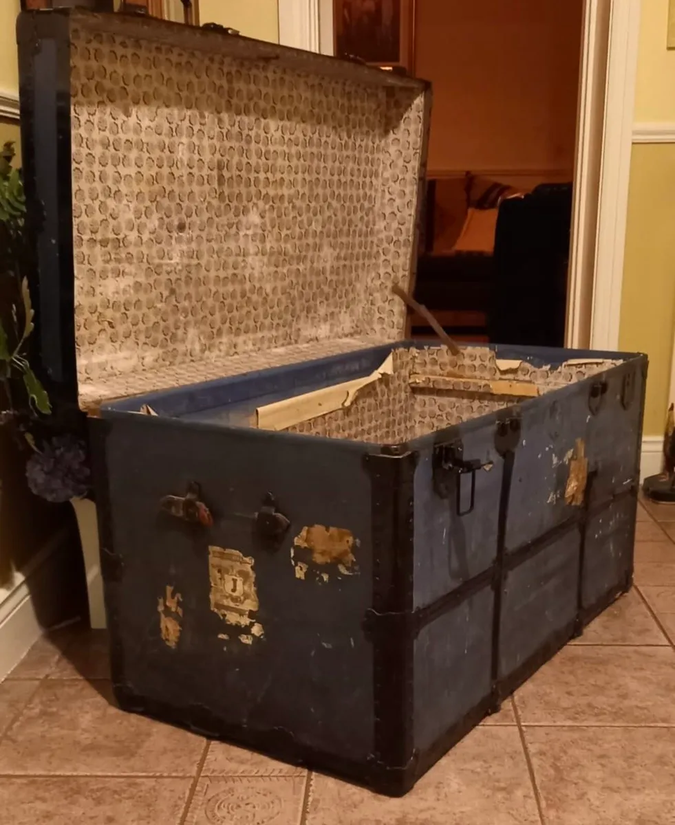 Antique Chest / Trunk - Image 2