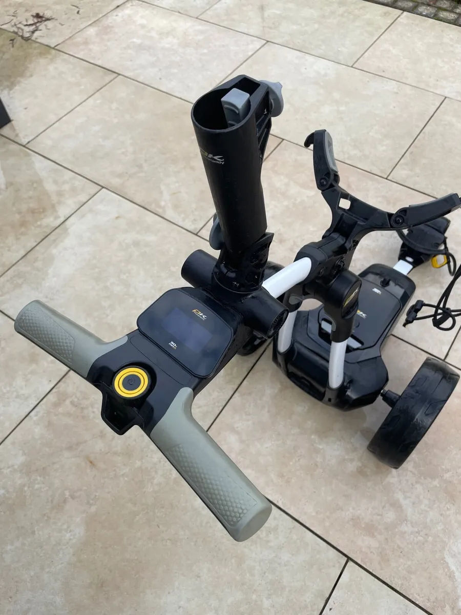 PowaKaddy FX3 Electric Golf Trolley - Image 1