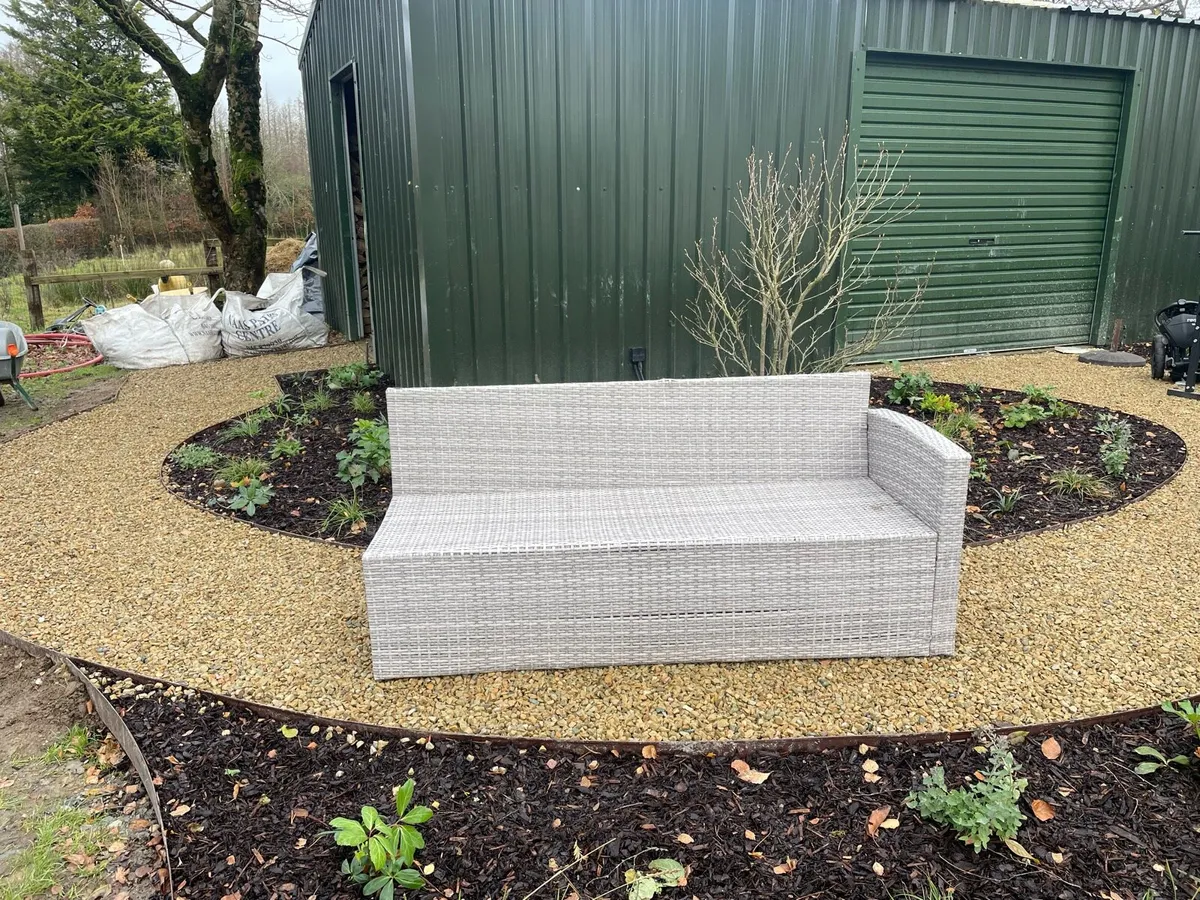 Garden Furniture - Image 1