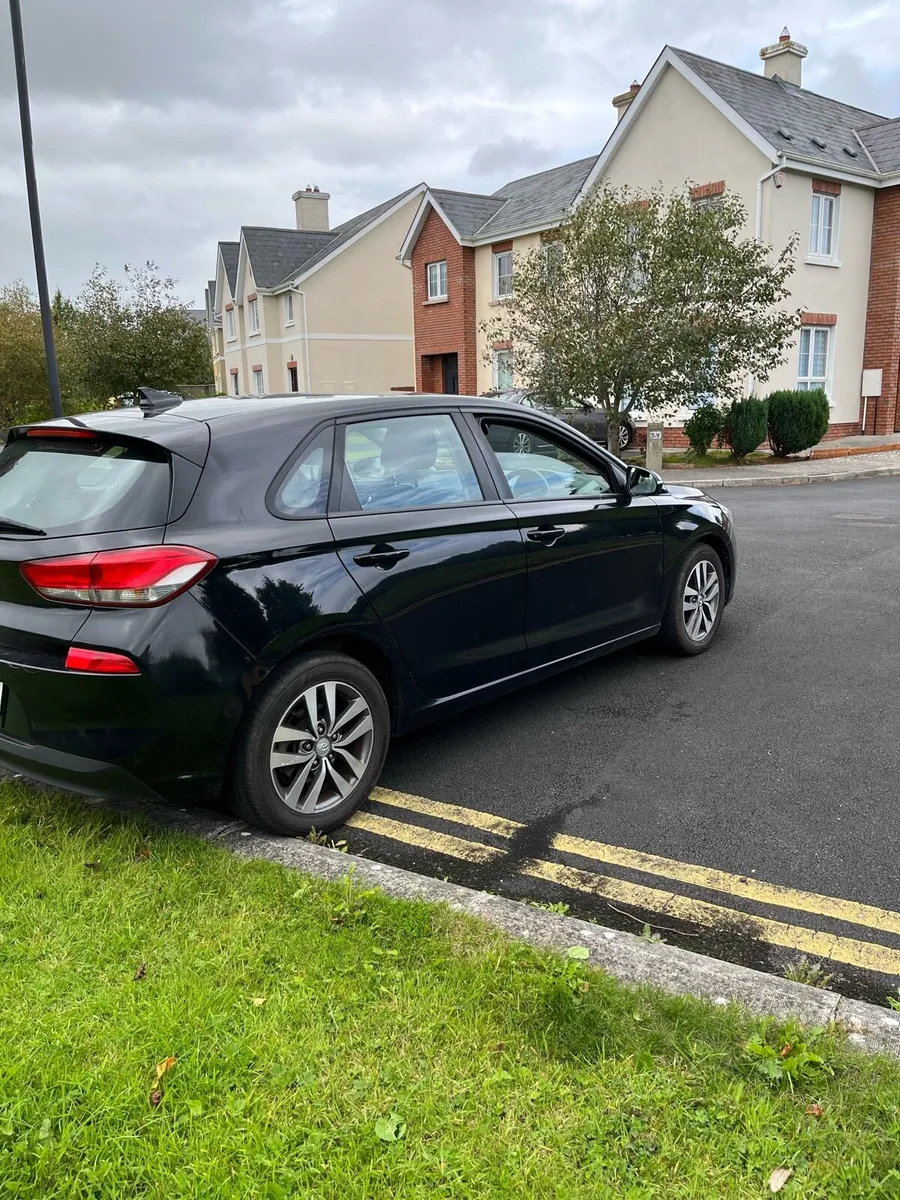 Hyundai i30 172 1.6 CRDI Nct 9/27 (PRICE €7,950) - Image 2