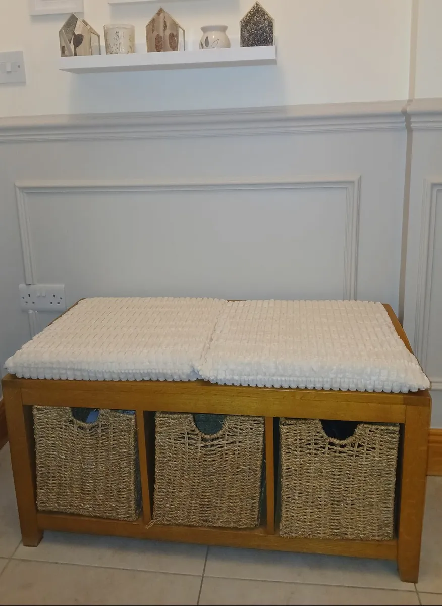 Solid Oak Hallway Bench - Image 2