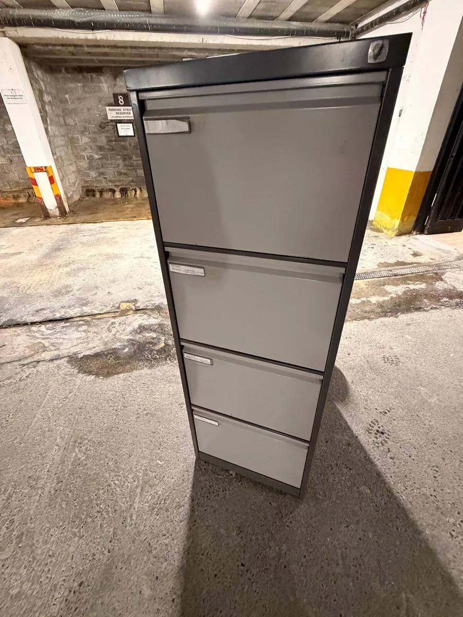 Filing cabinet - Image 2