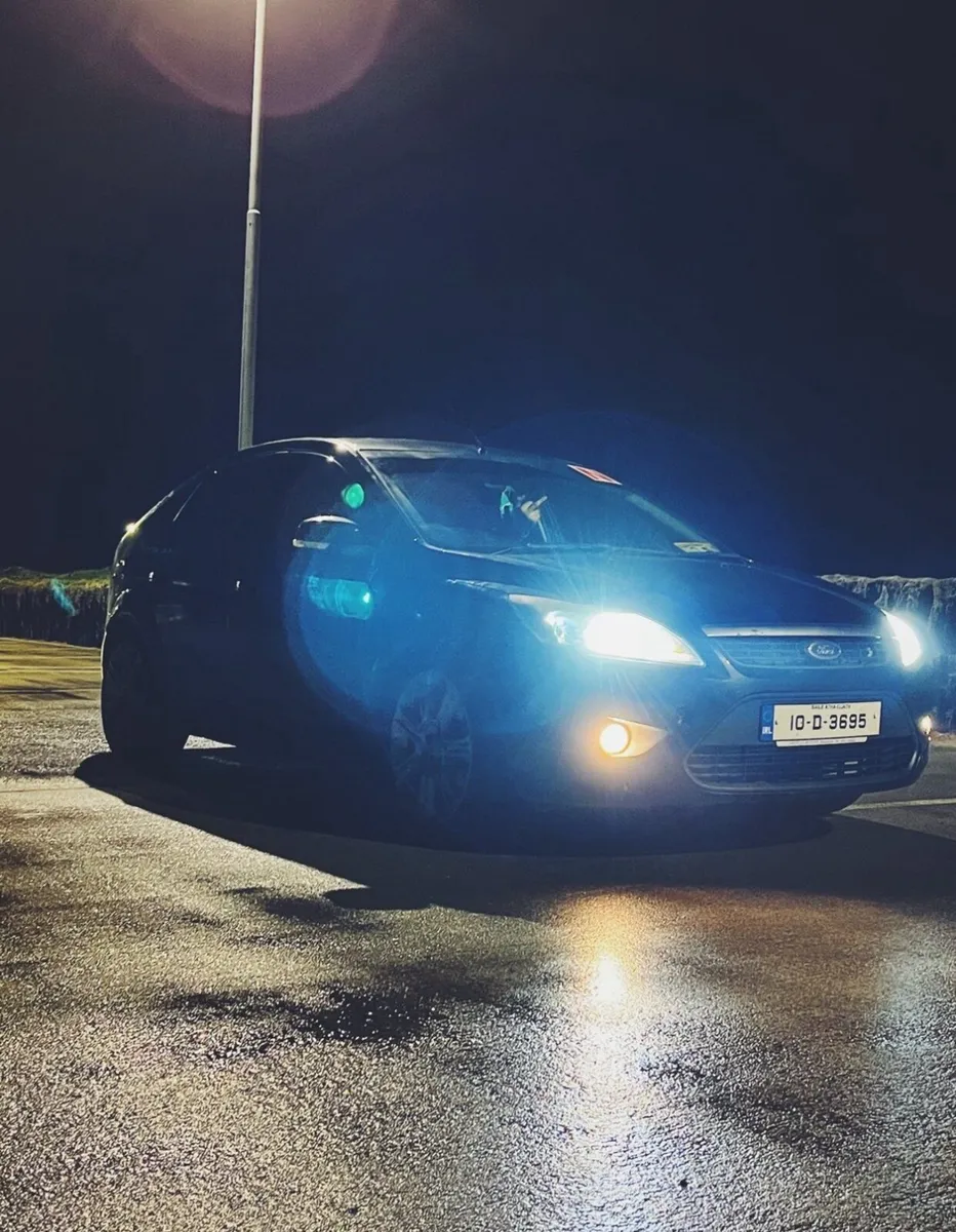 2010 Ford focus - Image 3